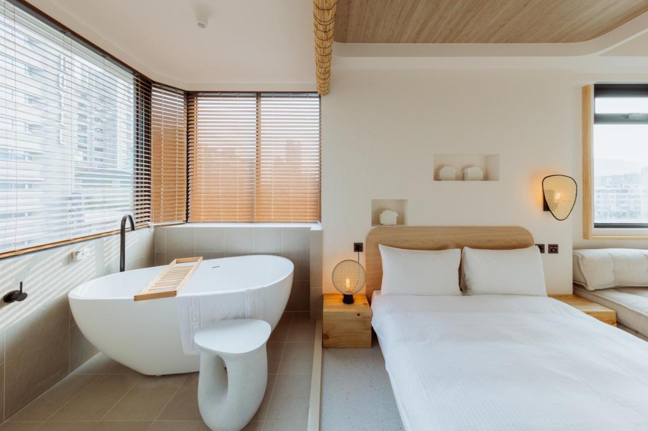 Just Inn Kaohsiung Extérieur photo