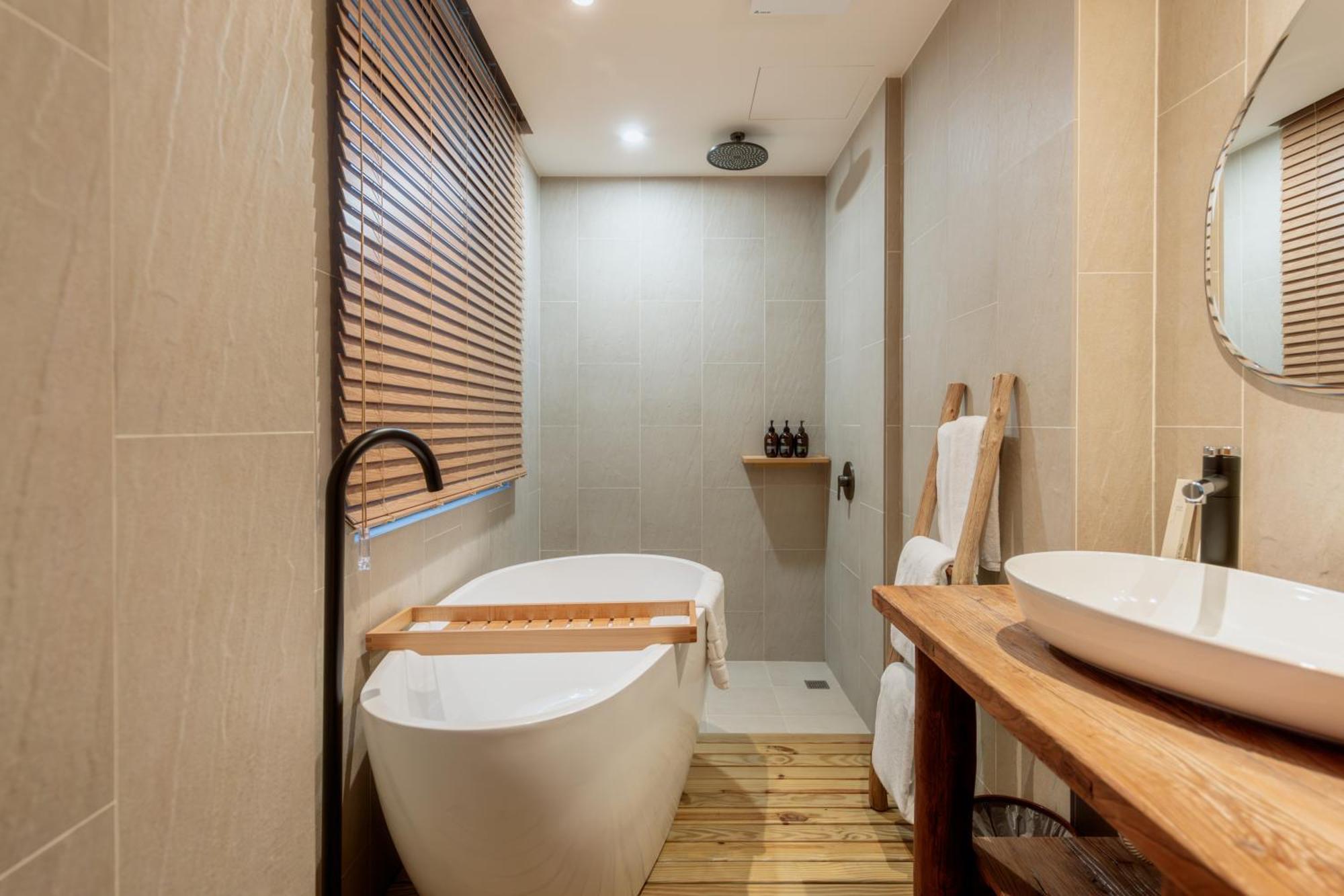 Just Inn Kaohsiung Extérieur photo