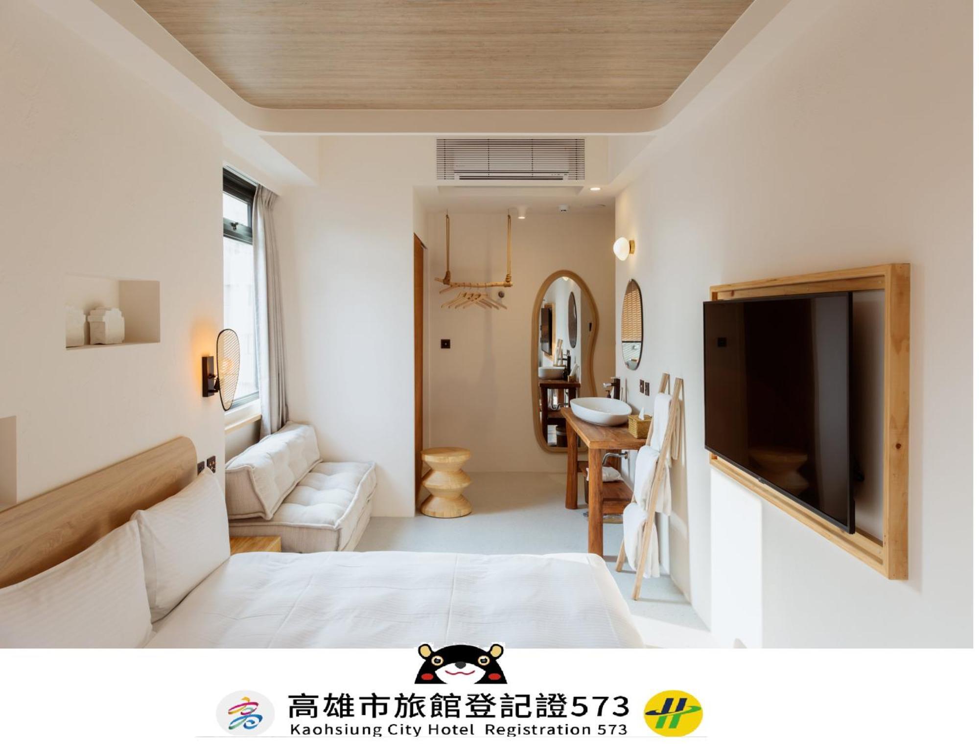 Just Inn Kaohsiung Extérieur photo