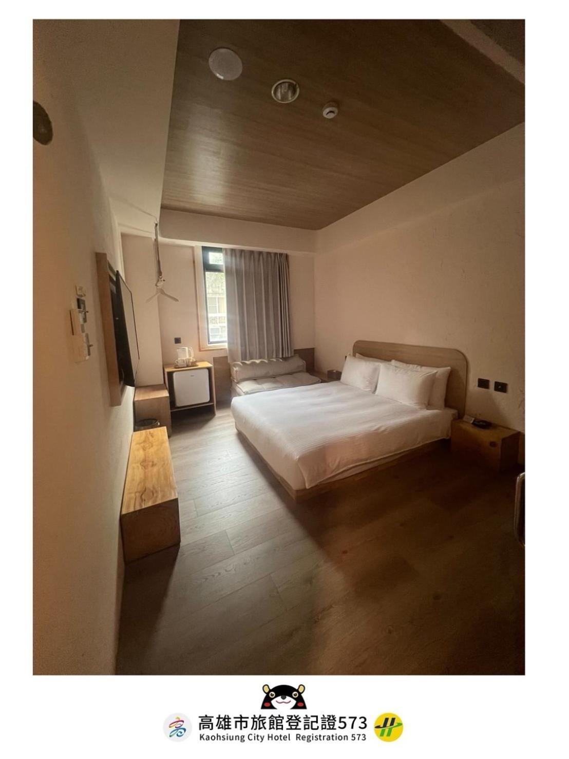 Just Inn Kaohsiung Extérieur photo
